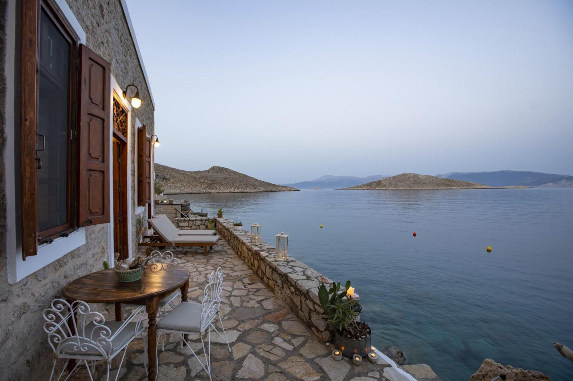 Villa Electra Chalki Town Exteriör bild