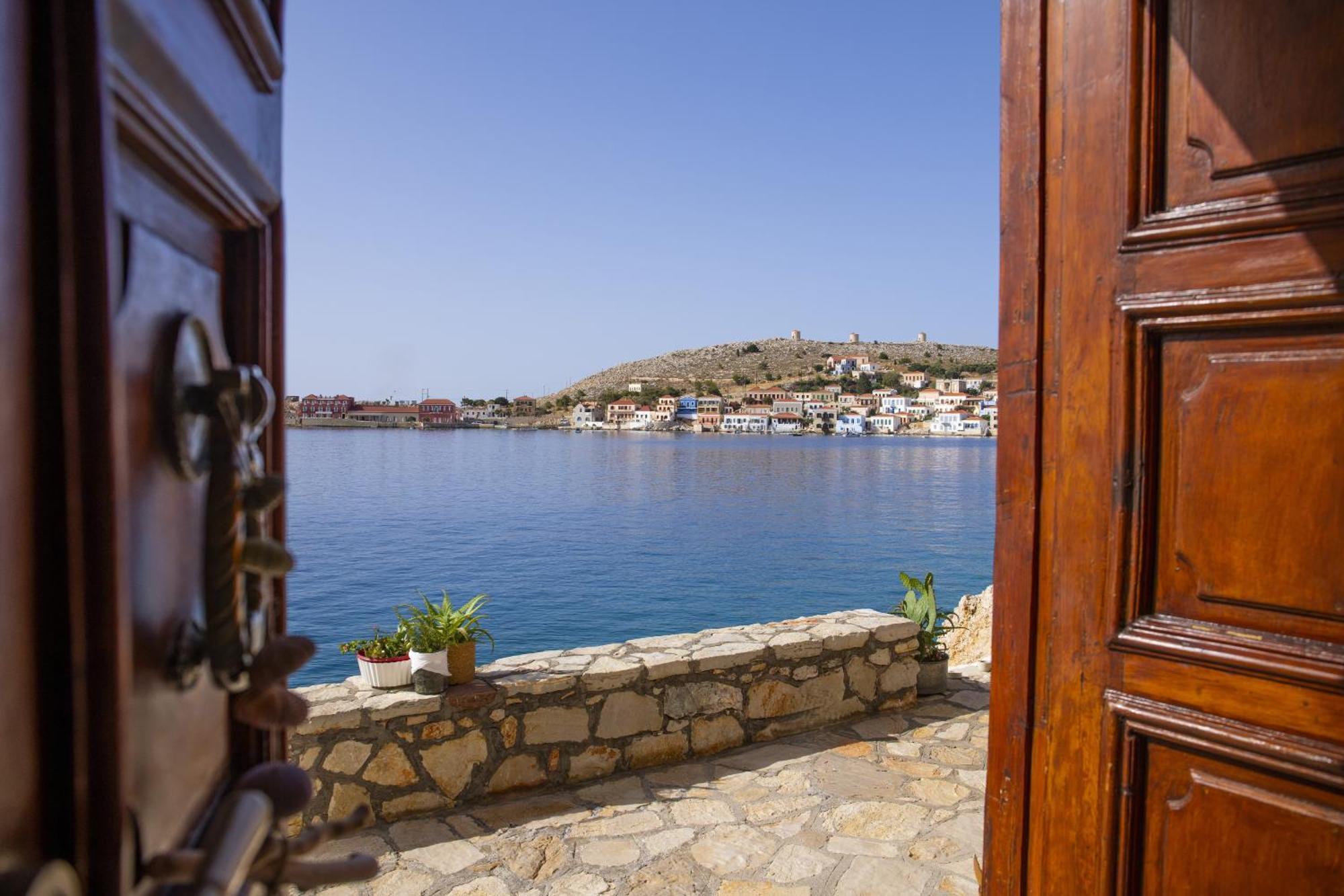 Villa Electra Chalki Town Exteriör bild