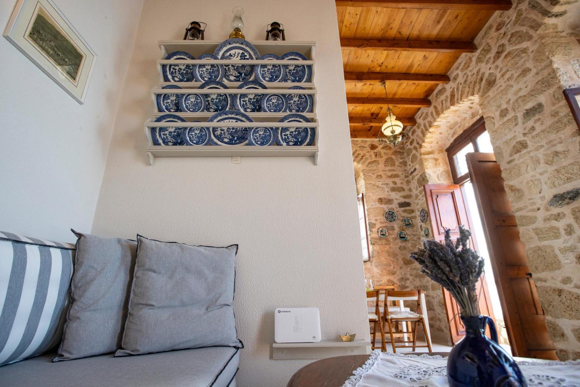 Villa Electra Chalki Town Exteriör bild