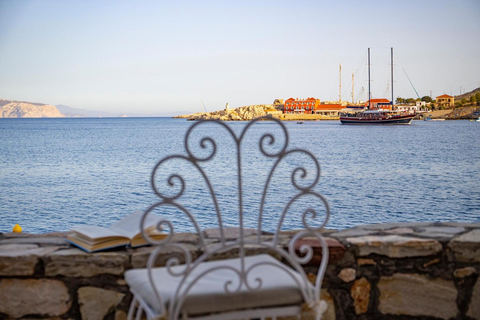 Villa Electra Chalki Town Exteriör bild