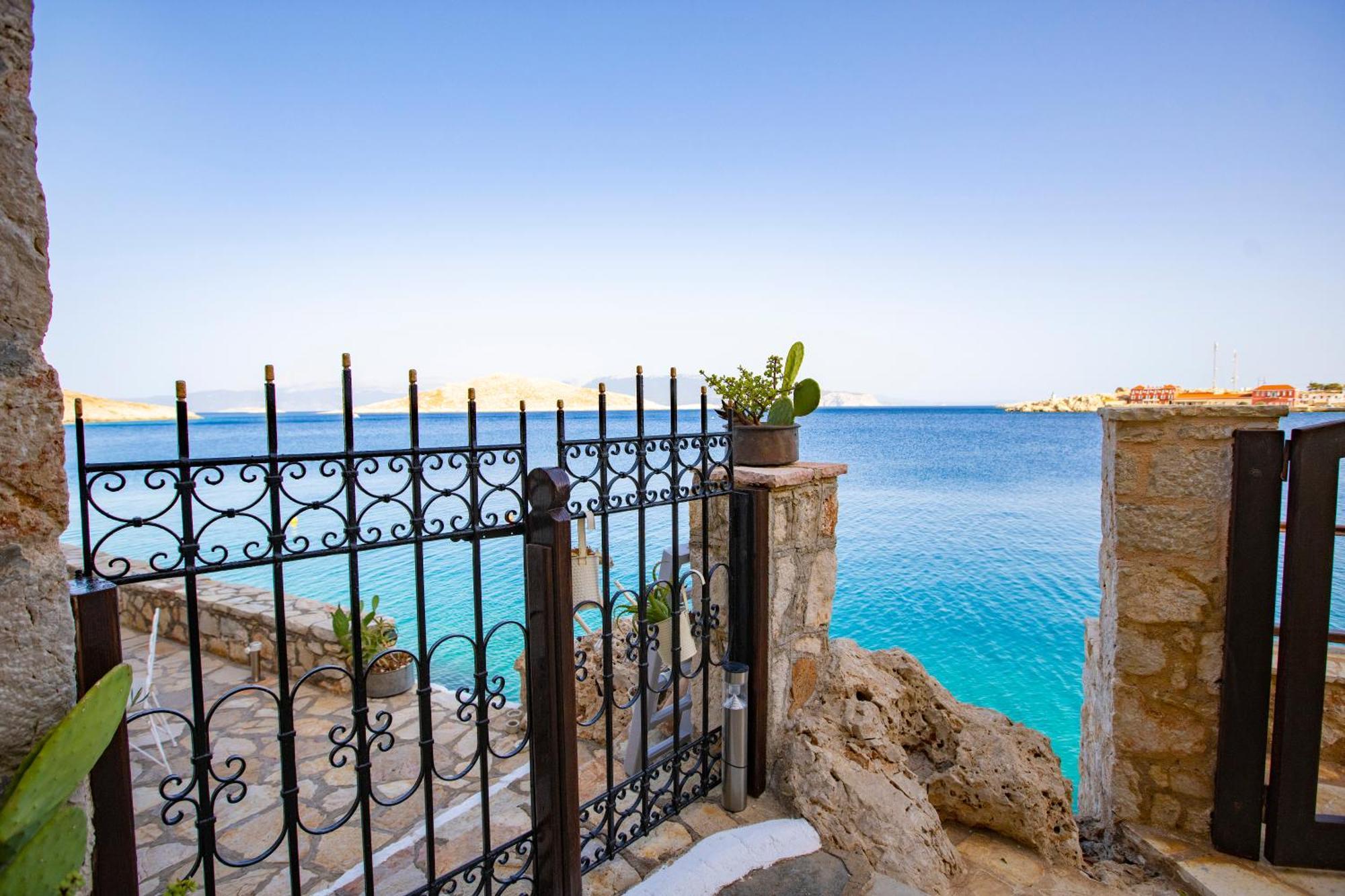 Villa Electra Chalki Town Exteriör bild