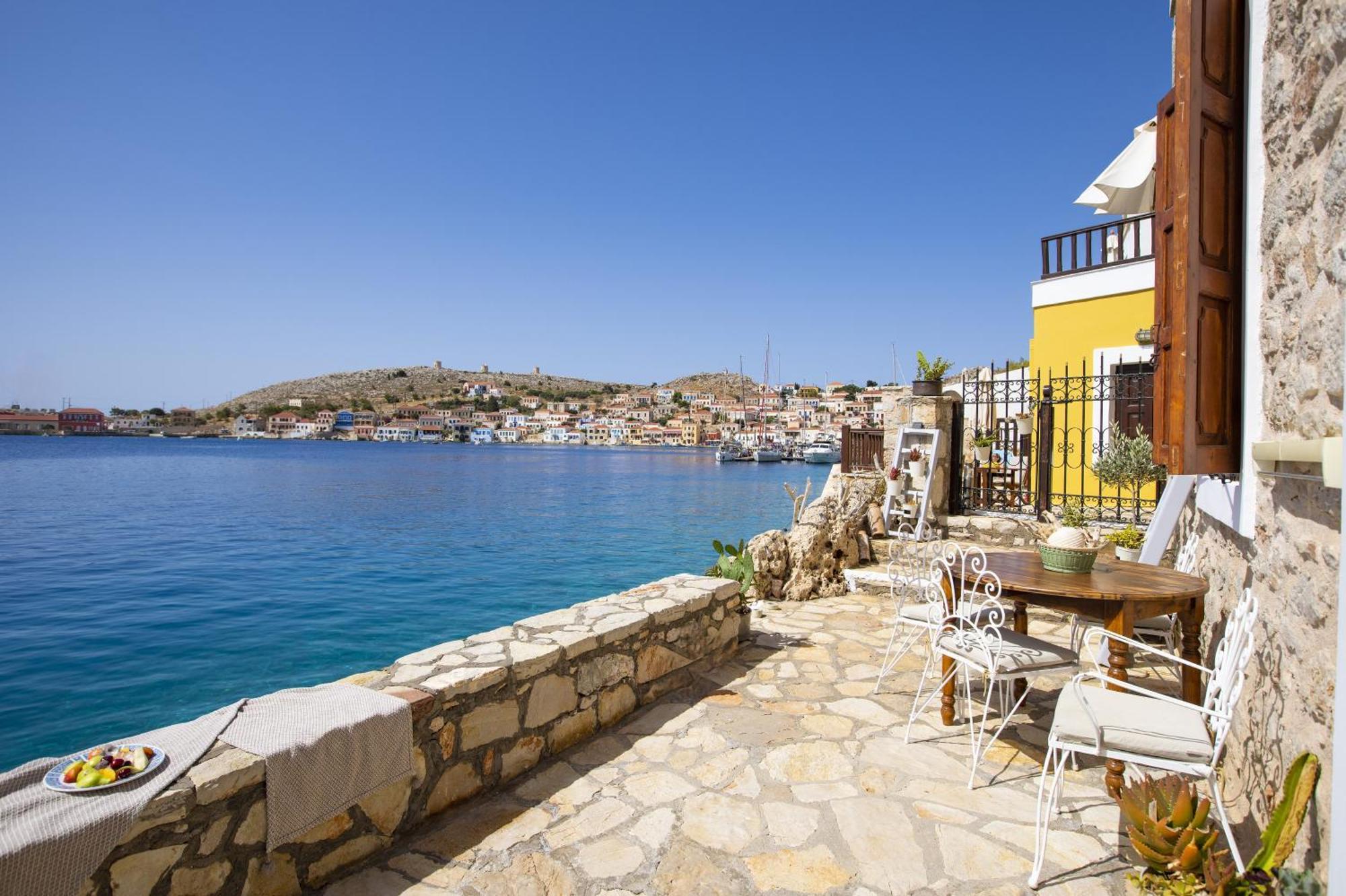 Villa Electra Chalki Town Exteriör bild